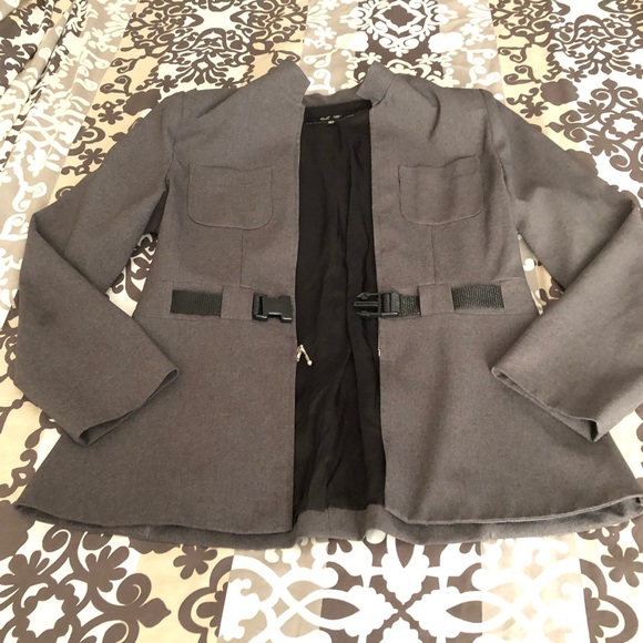 Gray Belted Blazer Jacket - Picture 6 of 8
